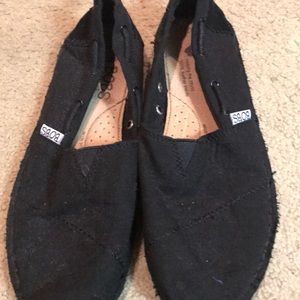 Bobs size 7 black slip on